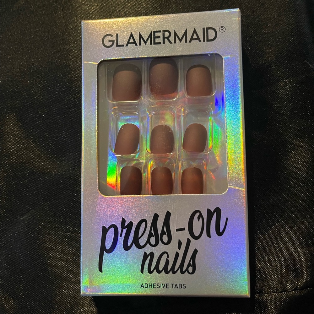 🖤Pick Any 3/$30 Sale Glamermaid Press On Nails